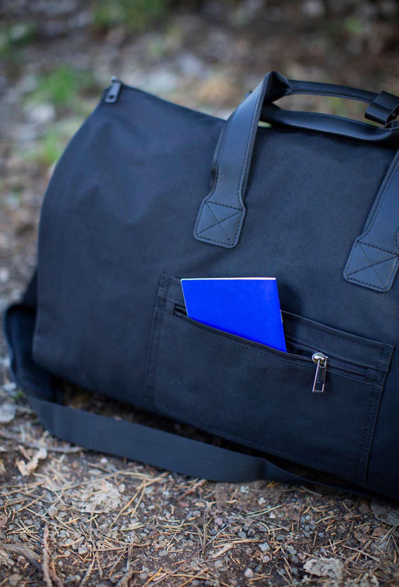 Showbag med inbyggd resegarderob